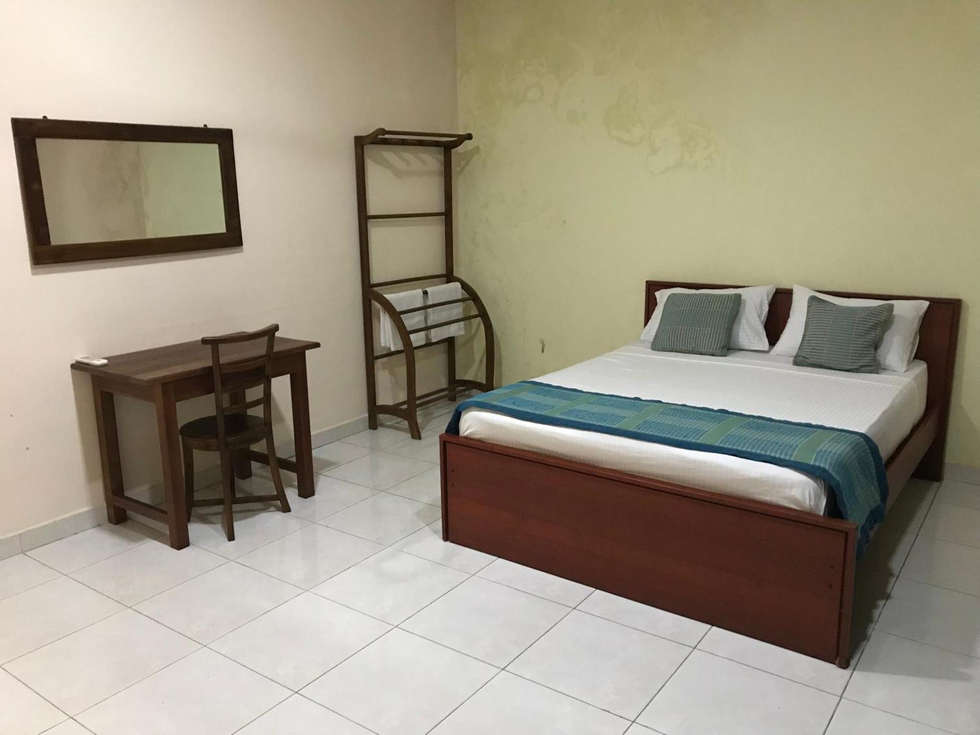 Amani Lake Resort Panadura Bagian luar foto