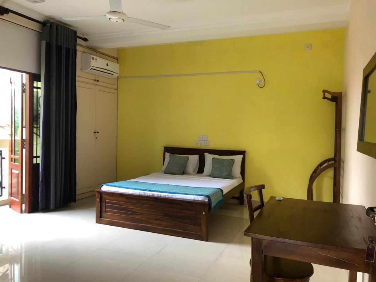 Amani Lake Resort Panadura Bagian luar foto