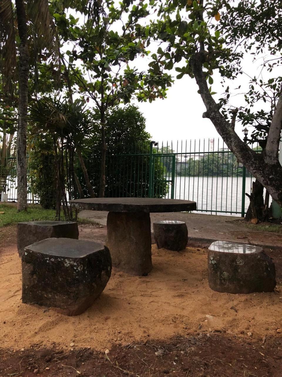 Amani Lake Resort Panadura Bagian luar foto